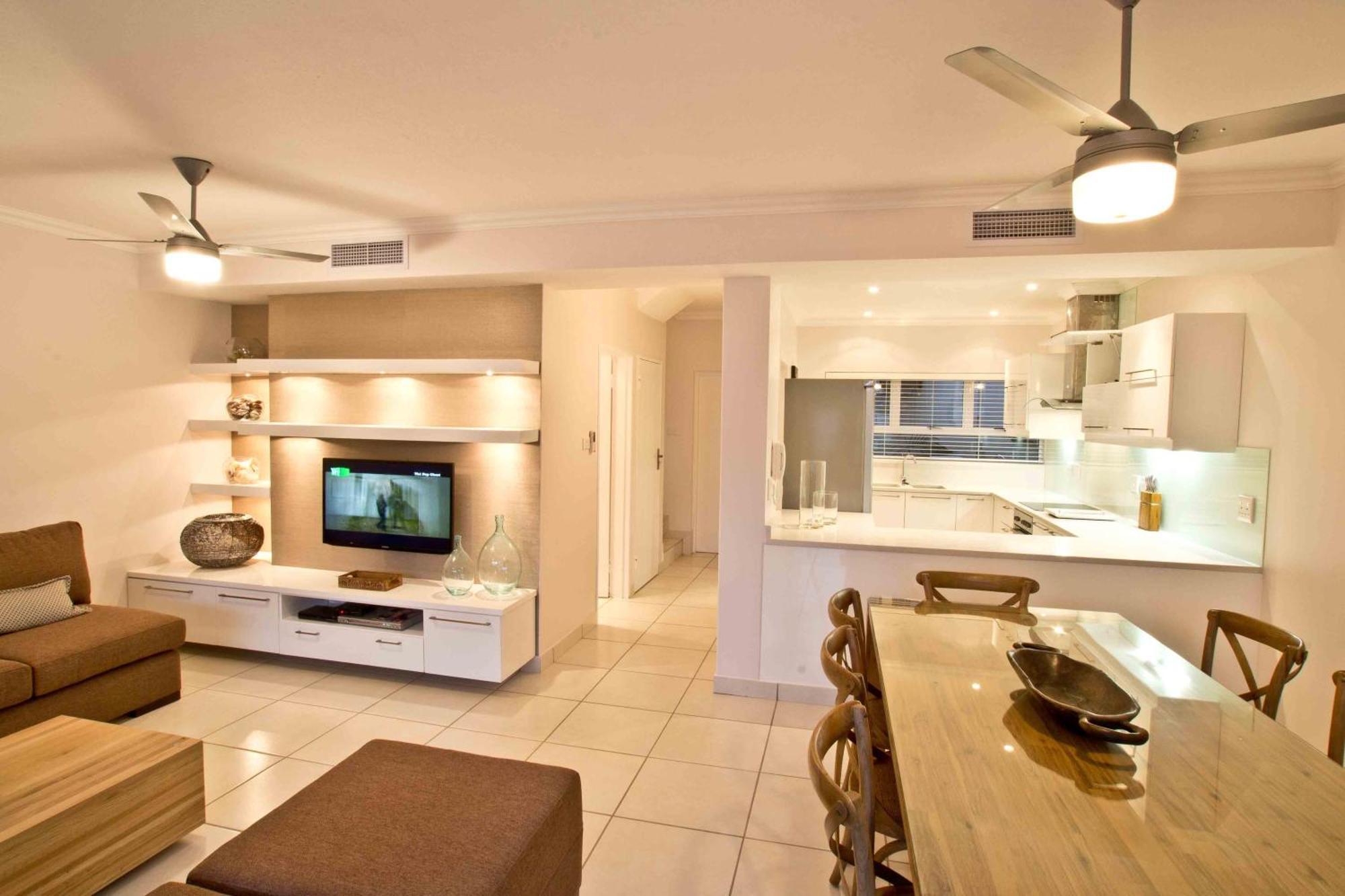D3 Sea Lodge - By Stay In Umhlanga ダーバン エクステリア 写真