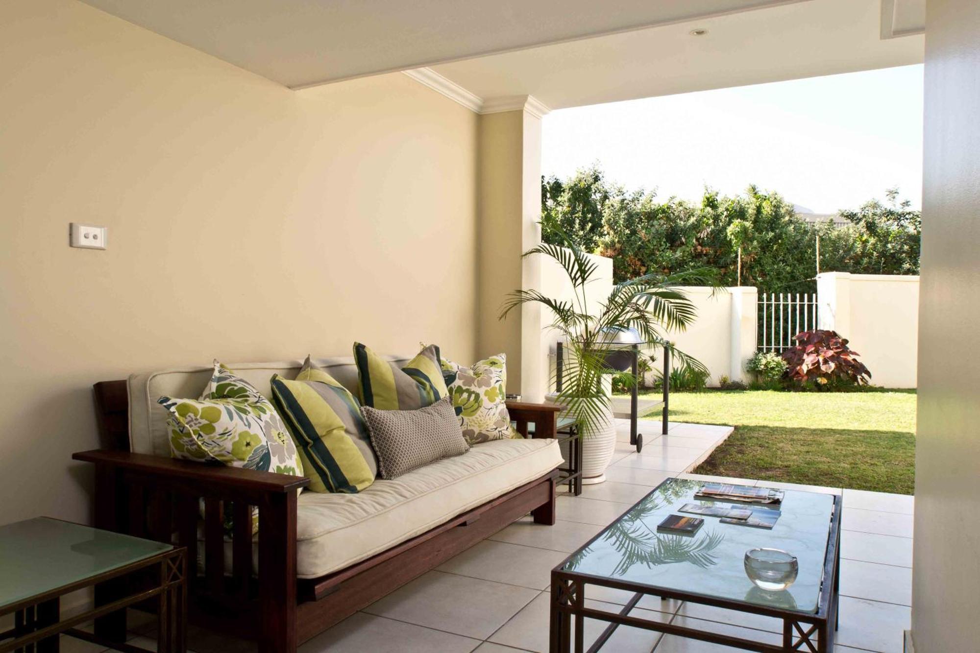 D3 Sea Lodge - By Stay In Umhlanga ダーバン エクステリア 写真